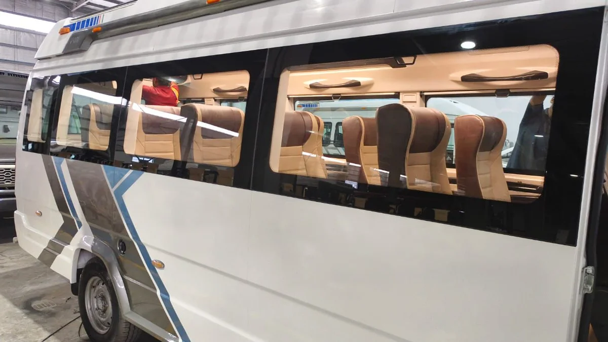 Tempo Traveller (12 Seater) taxi in Varanasi